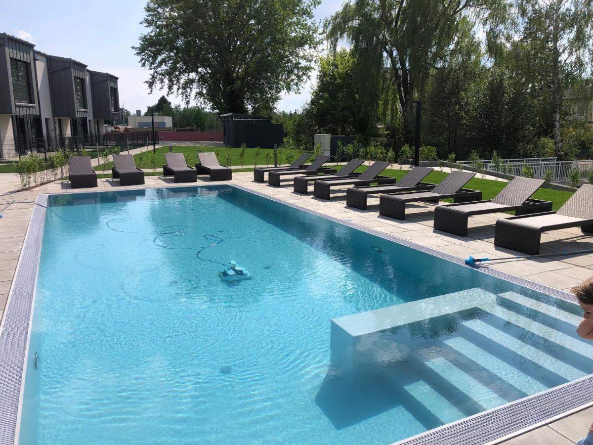 25H Spa-Residenz Best Sleep Privat Garden & Pools Нойзідль-ам-Зе Екстер'єр фото
