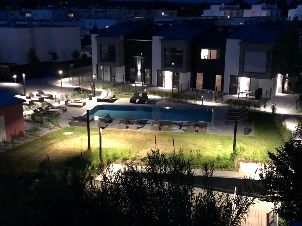 25H Spa-Residenz Best Sleep Privat Garden & Pools Нойзідль-ам-Зе Екстер'єр фото